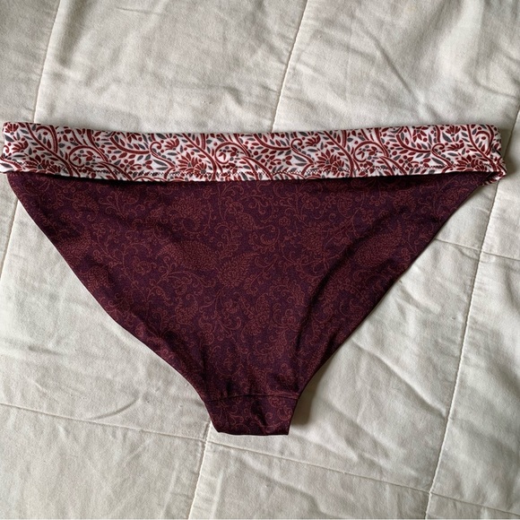 Athleta Aqualuxe Batik mid rise bathing suit bottom - Picture 2 of 5